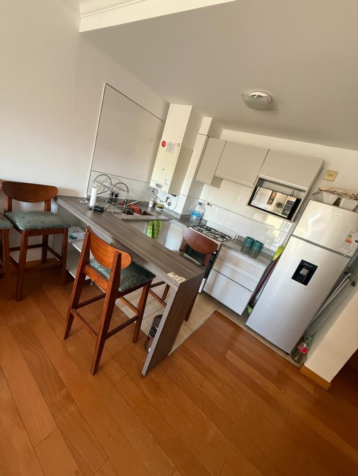 VENTA HERMOSO DEPARTAMENTO CENTRICO