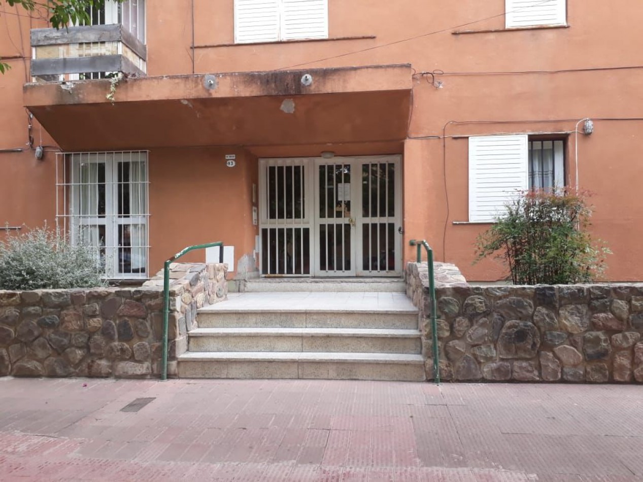 HERMOSO DEPARTAMENTO TRES DORM EN TRES CERRITOS