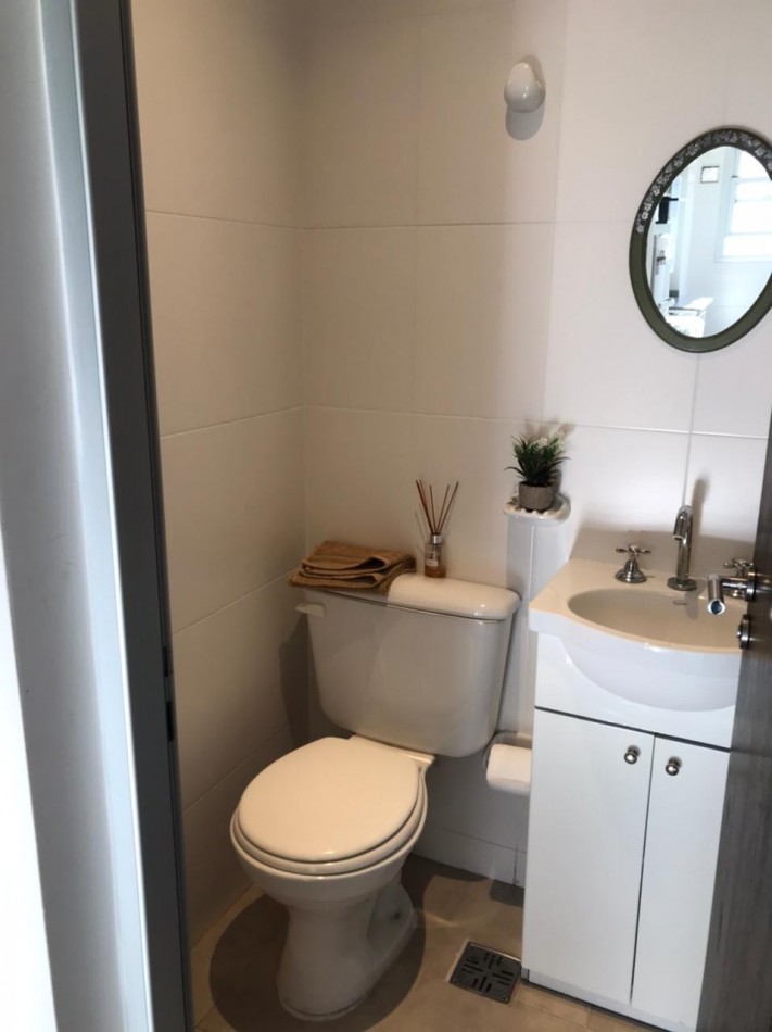 ALQUILER DEPTO ZONA SHOPPING DOS DORM CON COCHERA, ACEPTA MASCOTAS