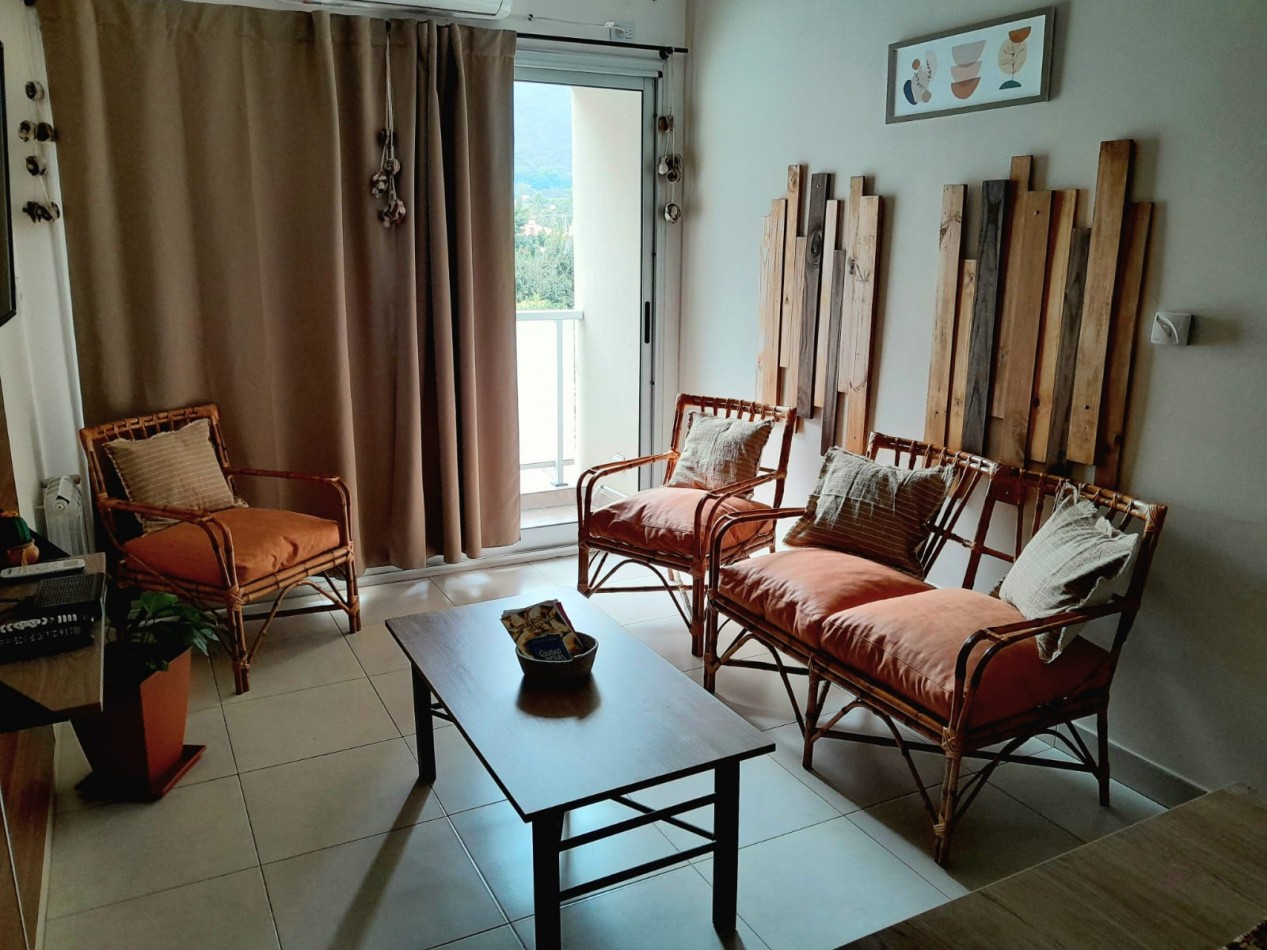 ALQUILER DEPTO ZONA SHOPPING DOS DORM CON COCHERA, ACEPTA MASCOTAS