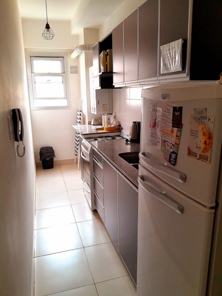 ALQUILER DEPTO ZONA SHOPPING DOS DORM CON COCHERA, ACEPTA MASCOTAS