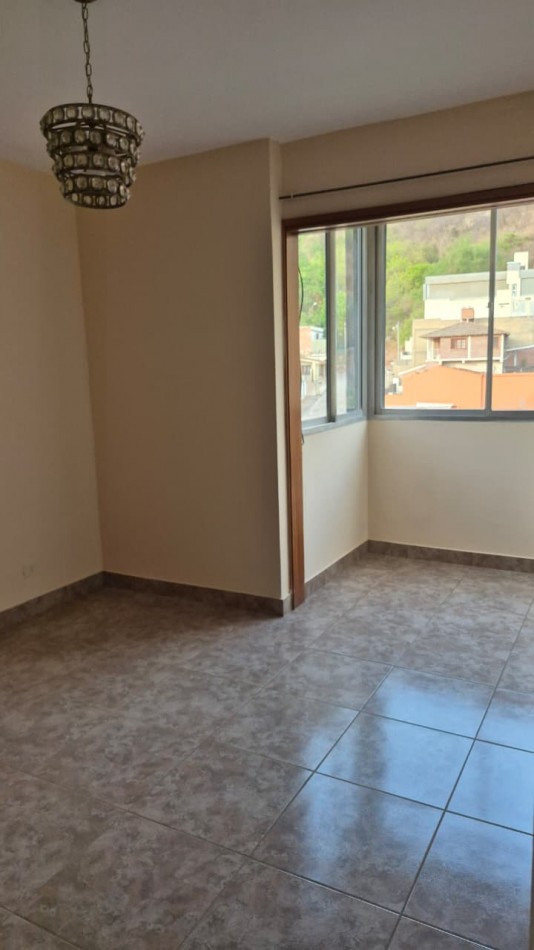 ALQUILER HERMOSO DEPARTAMENTO  ZONA TERMINAL