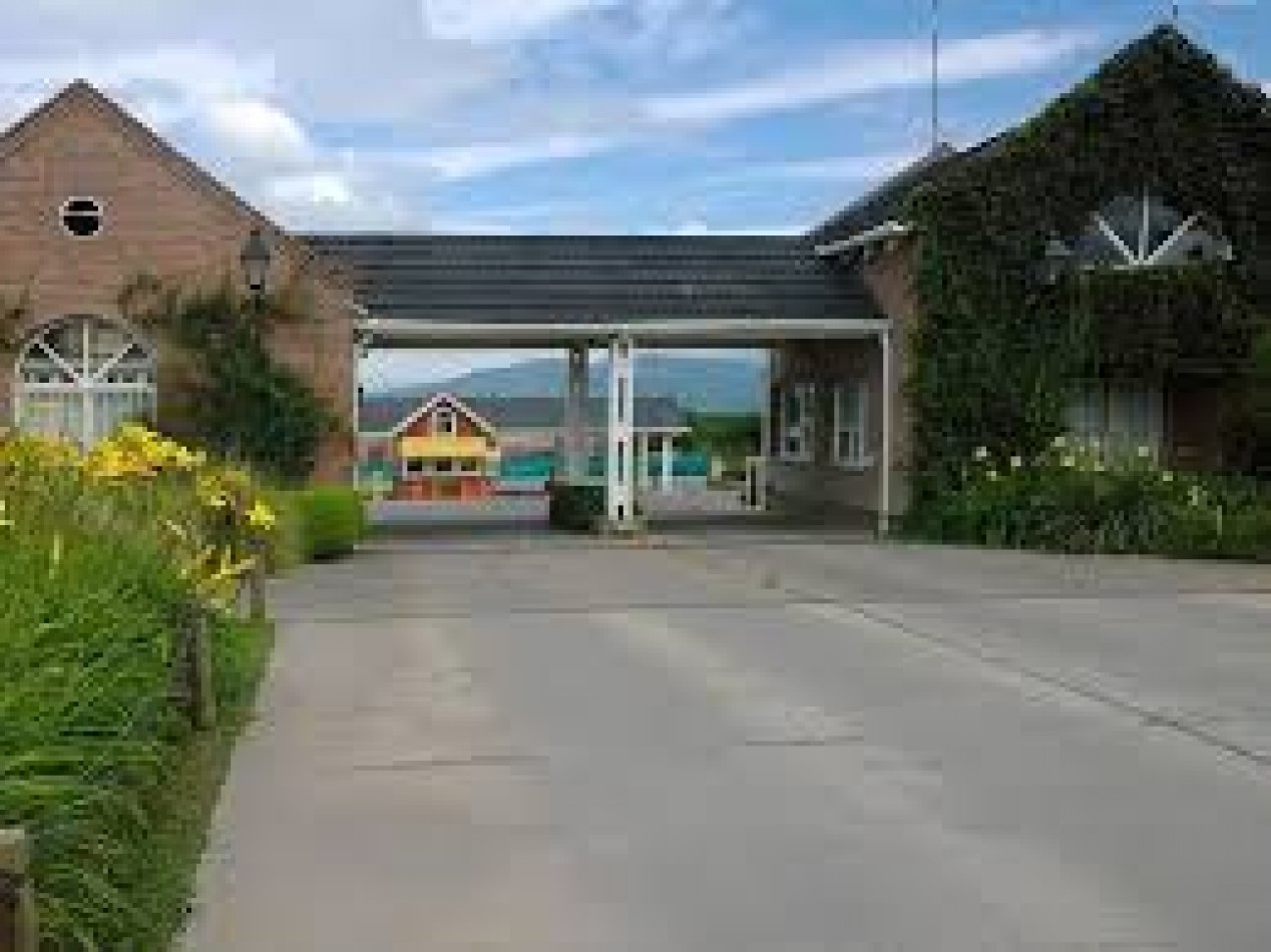 VENTA ESPECTACULAR LOTE BARRIO PRIVADO EL TIPAL