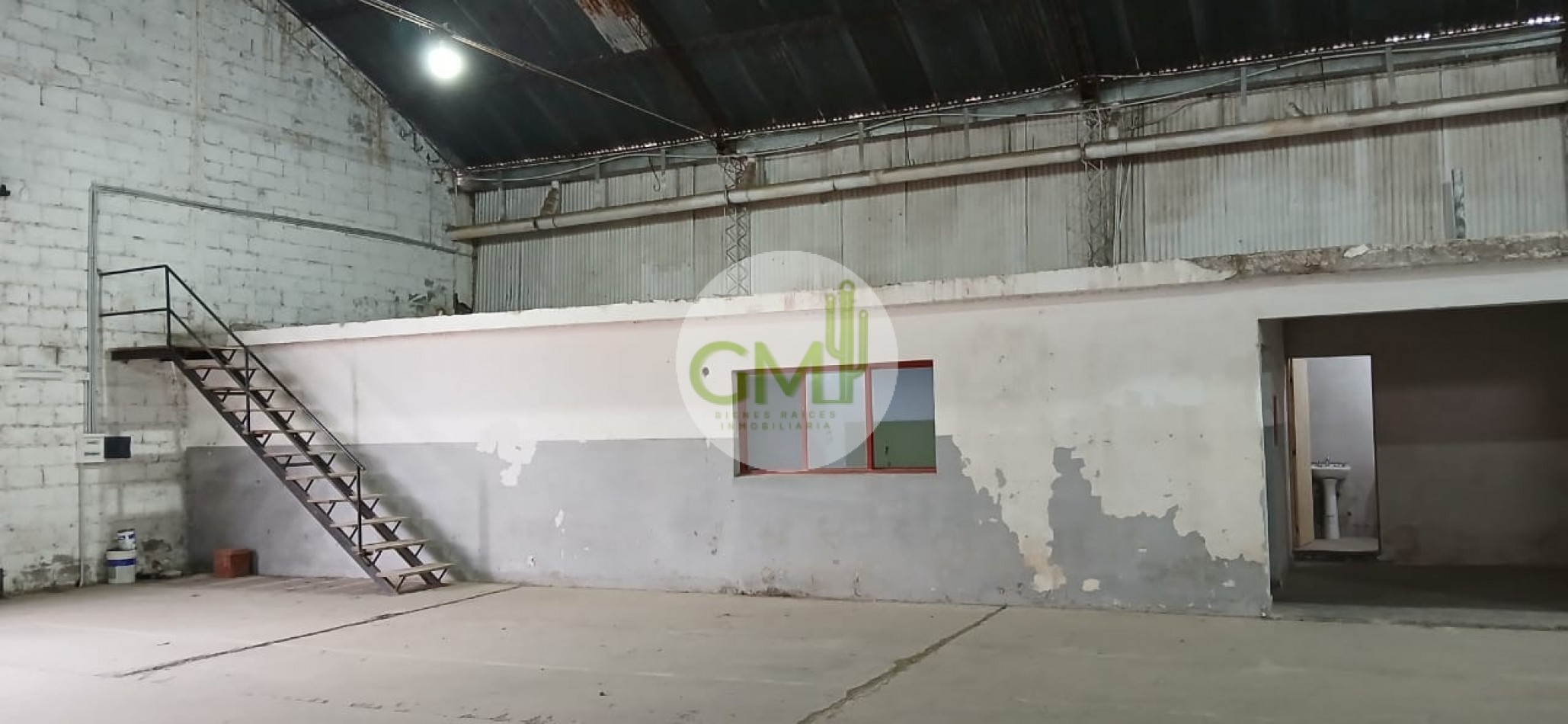 ALQUILER NAVE EN PARQUE INDUSTRIAL