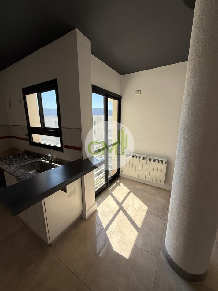 HERMOSO Y AMPLIO DEPTO DOS DORMITORIOS CON LAVADERO