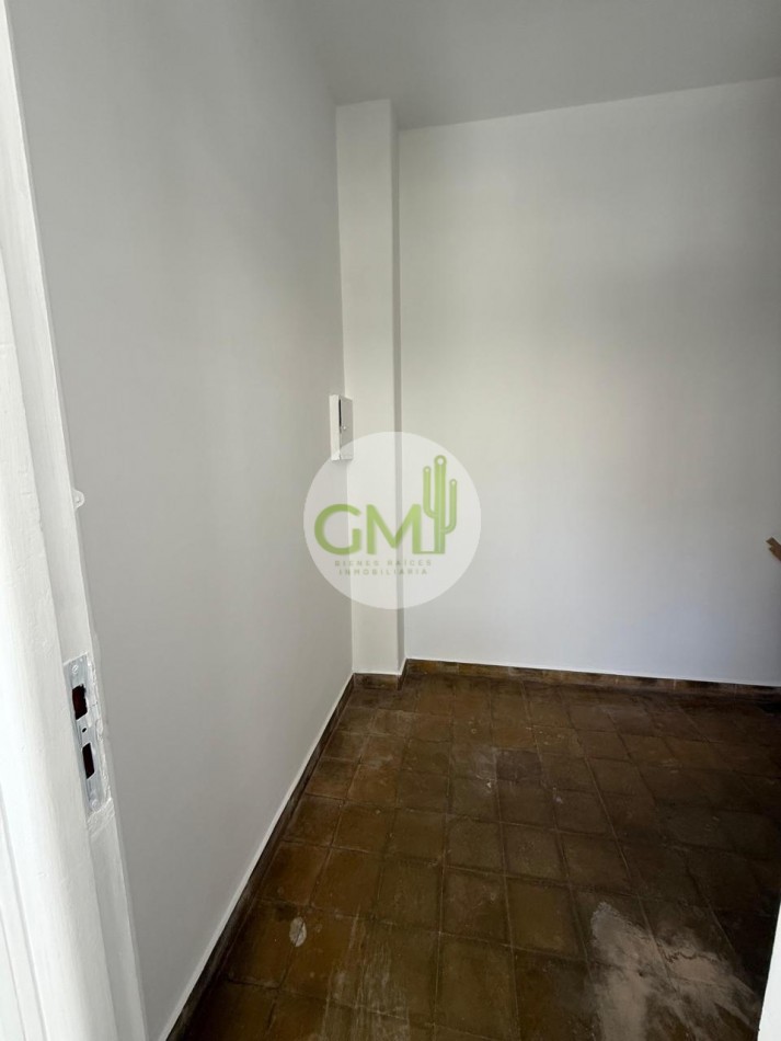 ALQUILER AMPLIO DEPARTAMENTO PLAZA 9 DE JULIO