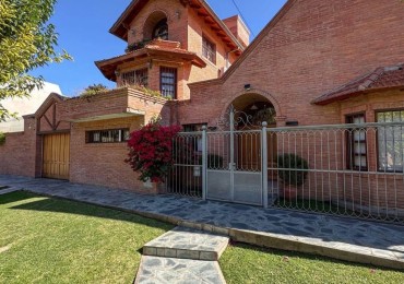 ESPECTACULAR CASA EN ALQUILER TRES CERRITOS